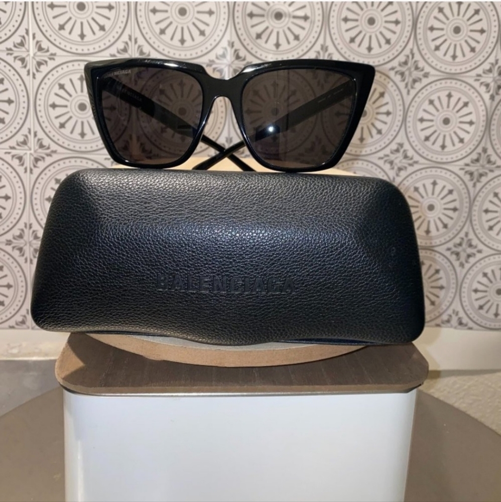 Balenciaga  Sunglasses - Picture 13 of 14